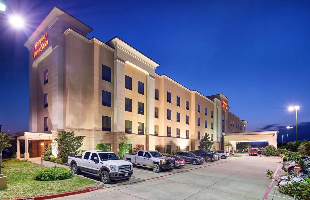 Hampton Inn & Suites Waco-South-1